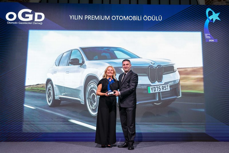  Türkiye�de �Y�l�n Otomobili�  Renault Clio Seçildi